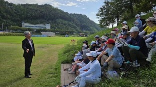 2025년 김천시 노인회 그라운드골프대회 개최!-사회복지과(사진1).jpg