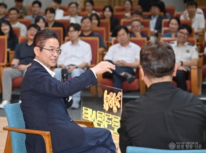 4._도지사_청렴_톡톡_간담회4.jpg