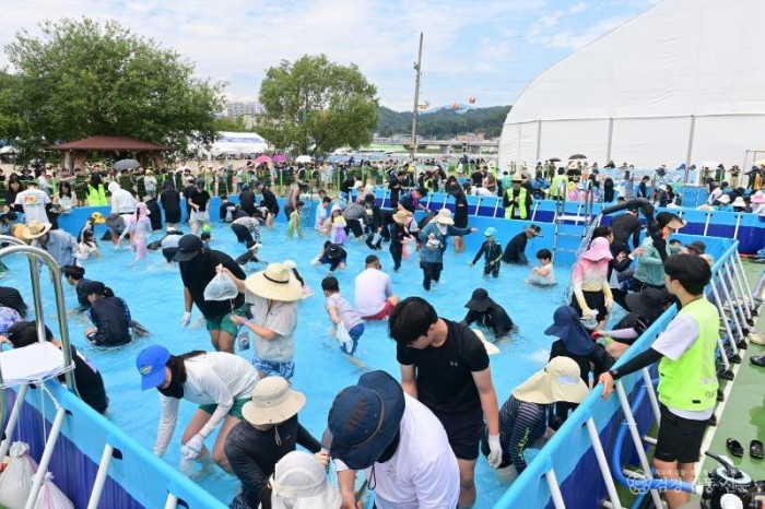 맨손잡이 체험장(1).JPG