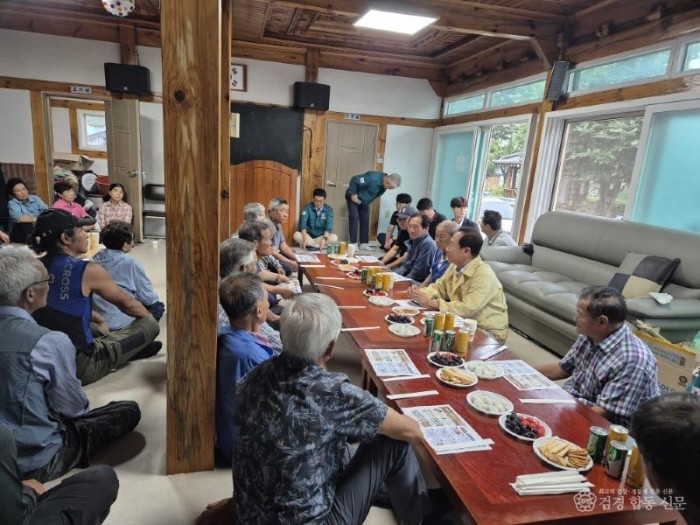 춘양면에서 ‘찾아가는 열린 군수실 개최’.jpg