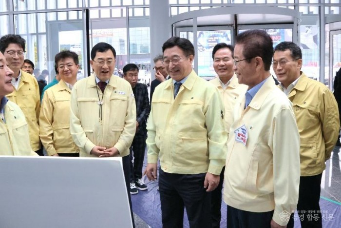 보도자료_윤호중 행안부 장관 경주서 숙박 외식 물가 간담회_02.jpg