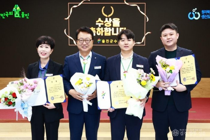 사진 왼쪽부터 함수민 주무관, 사현규 주무관, 장두현 주무관.jpg