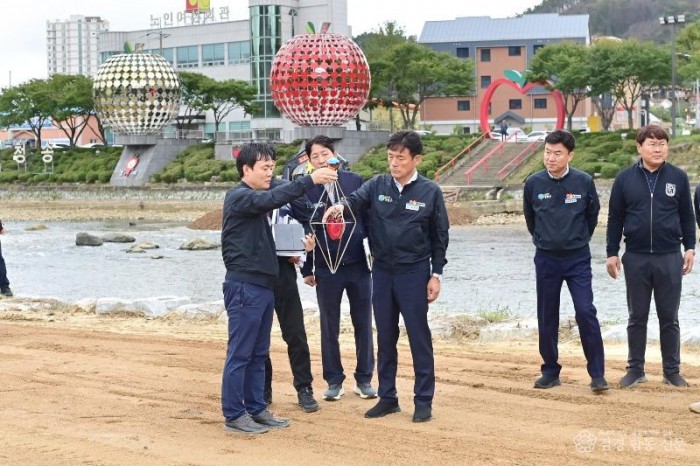 251020보도자료(청송군수, 간부회의서 축제 준비 총력 당부) (1).jpg