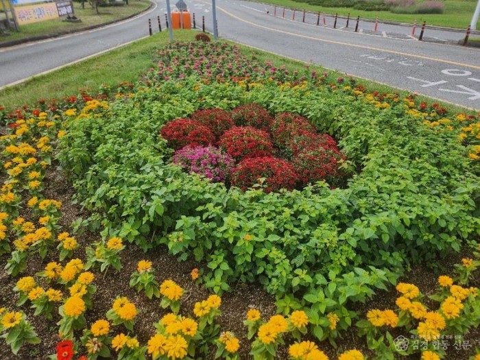 3-4. 외동읍) 호국동산 화단.jpeg