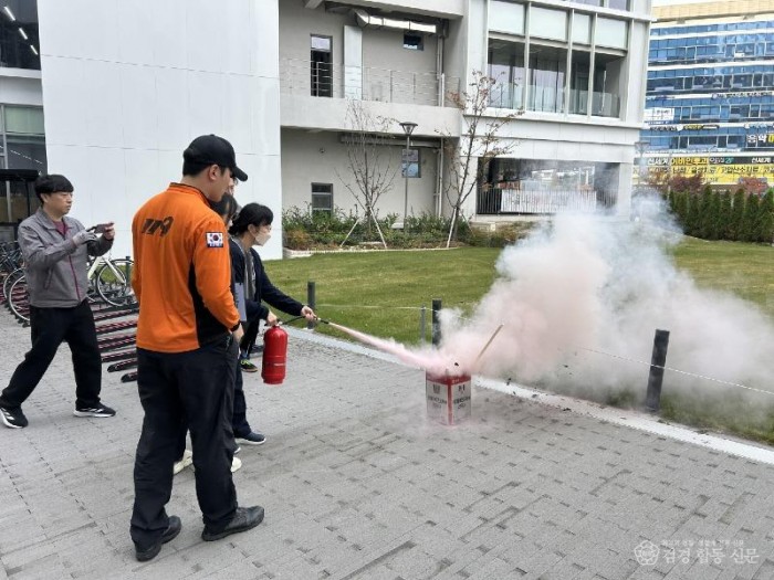 251110-3스마트업타워 합동소방훈련 실시.jpg