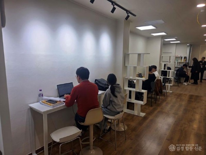 1103 안동시 청소년 자기주도학습센터 ‘나비(NAVI)’ 개소 (1).jpg