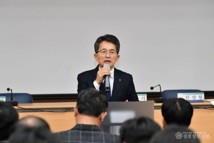 영주-1-3 유정근 영주시장 권한대행이 인사말을 하고 있다.jpg