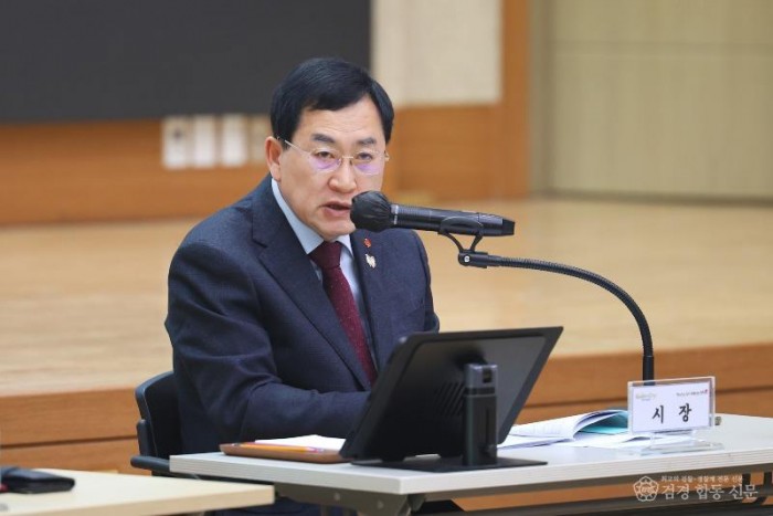 2-1. 주낙영 시장 올해 마지막 확대간부회의 주재_01.JPG