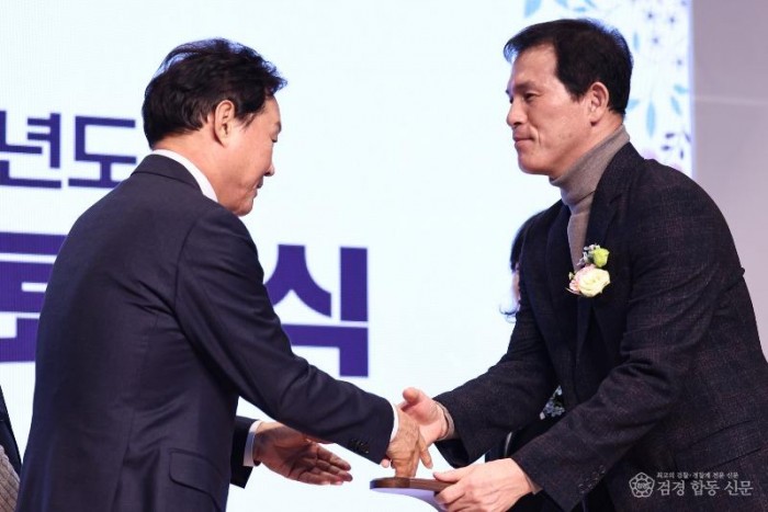 251224-1-25년 하반기 퇴임식2.jpg