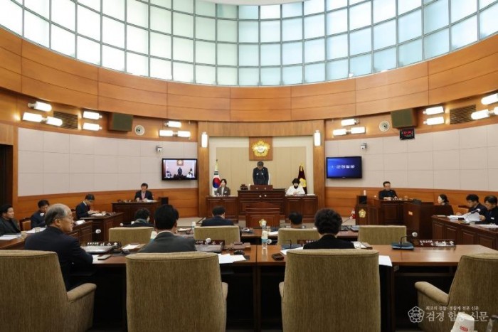 정례회 제7차본회의개의.jpg