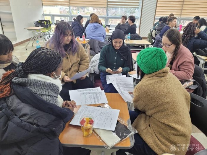 3.경북교육청, 2026학년도 원어민 보조교사 운영 확대(영어교육 강화와 이주배경학생 밀집교 지원 동시 추진)(2026 원어민 보조교사 운영)_01.jpg