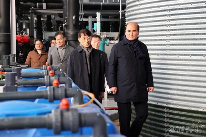 2. [상주시 환경관리과]한국수자원공사 오봉근 재생에너지본부장 경북스마트팜 혁신밸리 방문2.JPG