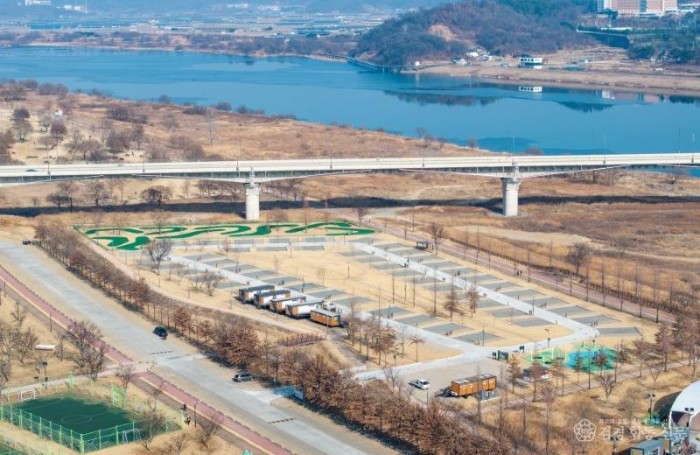 [하천과]“이젠 예약 여유 있게” 구미 낙동강 제2캠핑장 문 연다(드론샷1).jpg