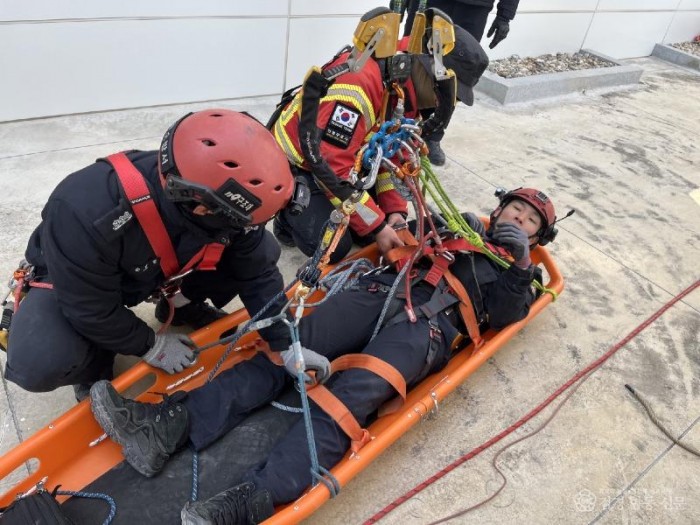 260123-3재난 상황 대비 인명구조 로프훈련 실시 (2).jpg