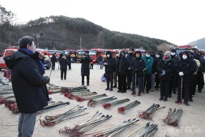 5-1. 광양시 옥곡면 산불 주불 진화 완료 - 안전과(현장사진1).jpg