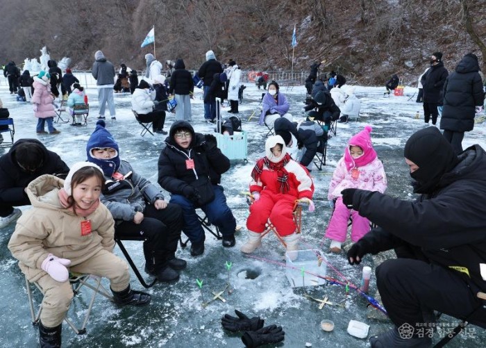 1-9. 사진(겨울의 끝자락, 영양에서 즐기는 마지막 빙판 추억).jpg