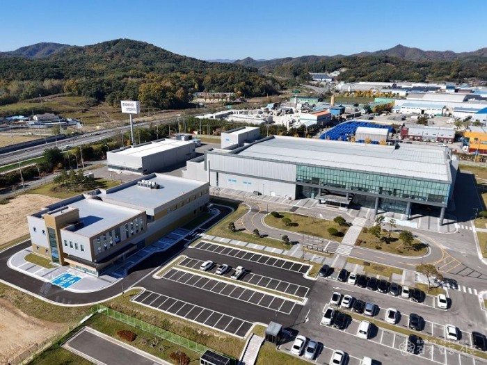 0129 안동시  2026년 ‘민생과 미래를 잇는 성장전략’ 가동 (4)-동물세포실증지원센터.jpg