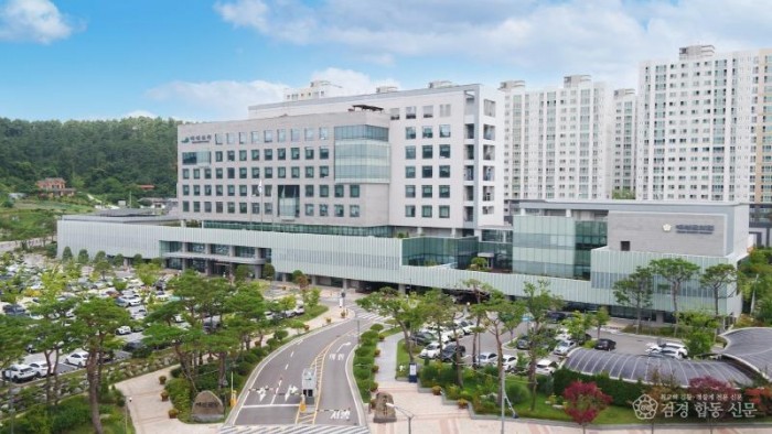 1.예산군청사 전경 (4).jpg