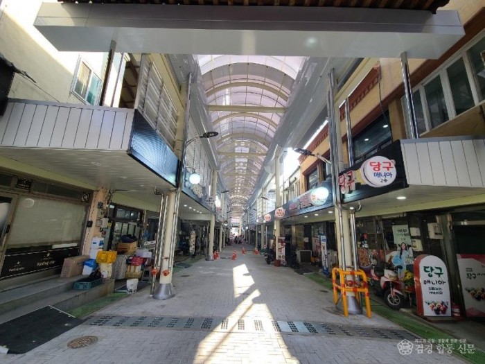 2. 봉화 내성지구 도시재생 뉴딜사업 아케이드 설치 후0.jpg
