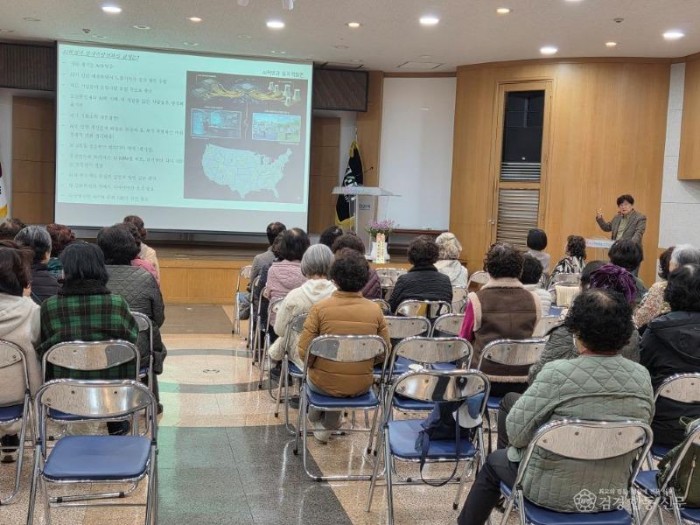 경산시 - 경산시, 2026년 여성아카데미 개강식 배움의 문을 열다3.jpg