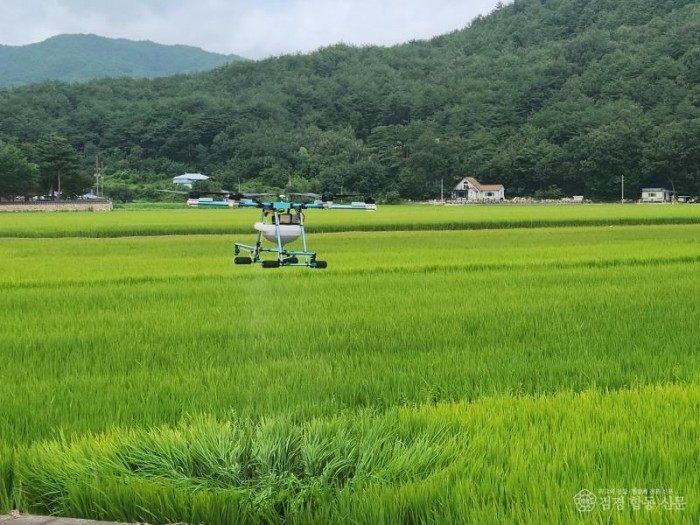 1. 초경량비행장치 조종자(1종) 자격취득 교육비 지원사업’ 추진(드론방제사진).jpg