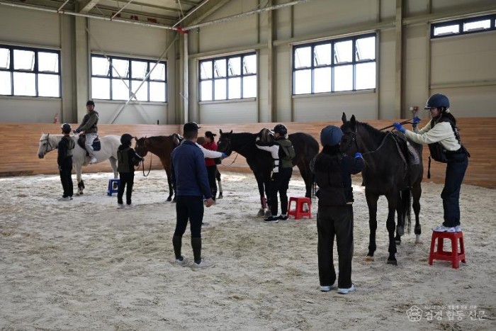 2. [상주시 국제승마장]전국 공무원 승마 아카데미 운영.JPG