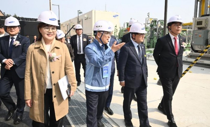 ③김천_그린수소생산설비_준공식3.jpg