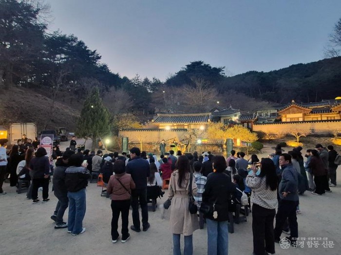 0331 안동시 ‘2026 도산서원 야간개장’ 성료 (1).jpg