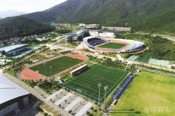 1-3. (홍보전산과)국군체육부대 전경.jpg