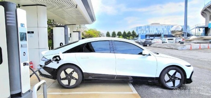 260414 포항시, 전기자동차 보급 앞당겨…탄소중립·에너지 위기 대응 강화.jpg