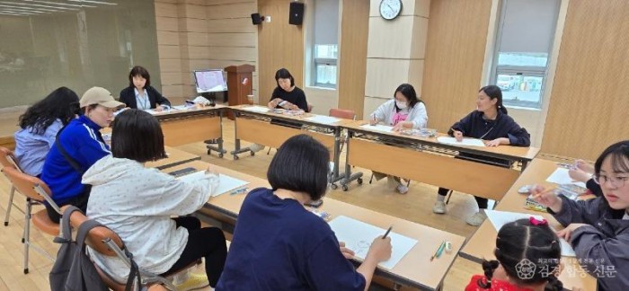 1-3. 사진(영양군보건소, 상반기 임신양육모를 위한 심리지원 프로그램 운영).jpg