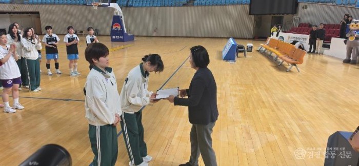 김천시청 여자농구단, 2026 전국실업농구연맹전 ‘대회 2연패’ 쾌거-스포츠산업과(사진2).jpg