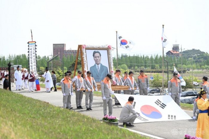 1.매헌 윤봉길의사 상하이 의거 제94주년 기념제 사진 (3).JPG