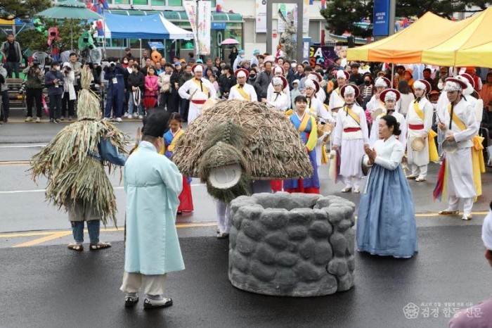 0501 미리 보는 차전장군노국공주축제 둘째 날(5. 2) (2)-이천거북놀이.JPG