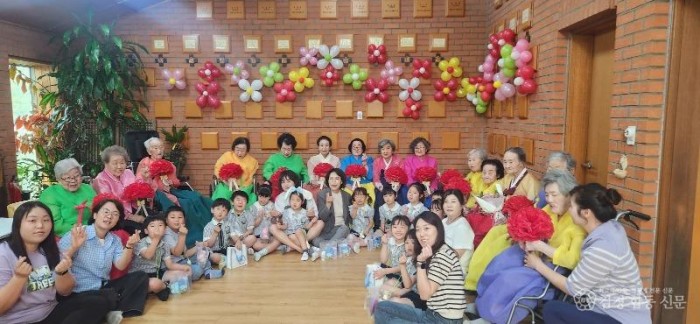 01의성군제공 어버이날 카네이션 전달1.jpg