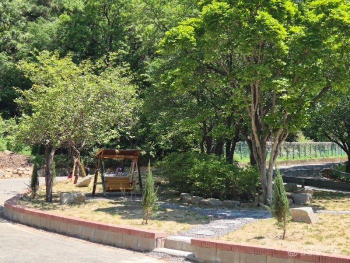 성주군사진(숲속 힐링 쉼터  중거리 벚꽃동산 준공)-1.jpg