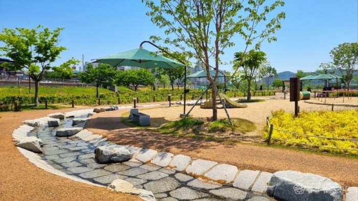 0518 안동 낙천공원  도심 속 힐링 명소로 각광 (3).jpg
