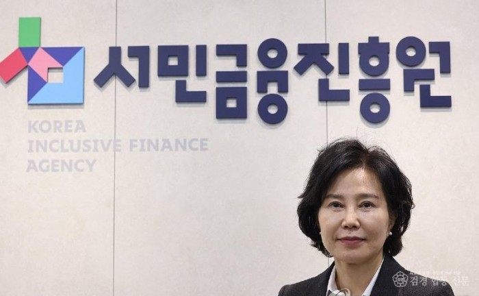 김은경교수사진.jpg