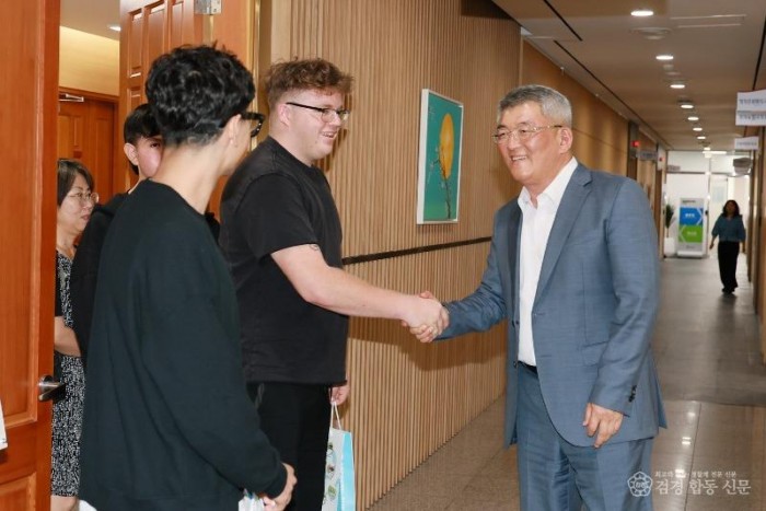 2526 05 27 2026년 청소년 국제교류 투손시 학생 예천 방문(총무과)128.JPG