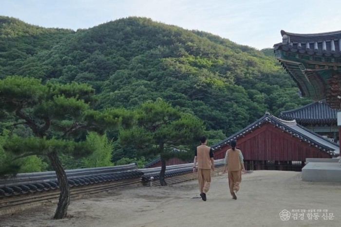 (예천군)예천군 용문사에서 청춘남녀 인연 잇는 썸이 절로 성료(2).jpg