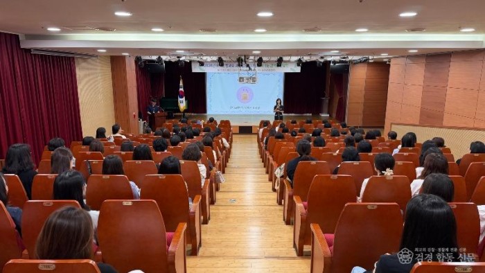 5.경북교육청, 유치원 방과후 과정 담당자 대상 찾아가는 컨설팅 운영(권역별 맞춤형 지원으로 방과후 과정 운영 역량 강화)_01.jpg