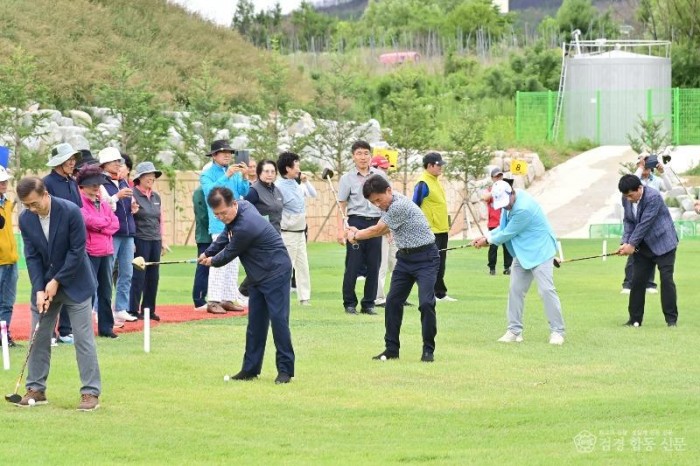 260623보도자료(청송군 최초 27홀 객주 파크골프장 마침내 준공) (4).jpg
