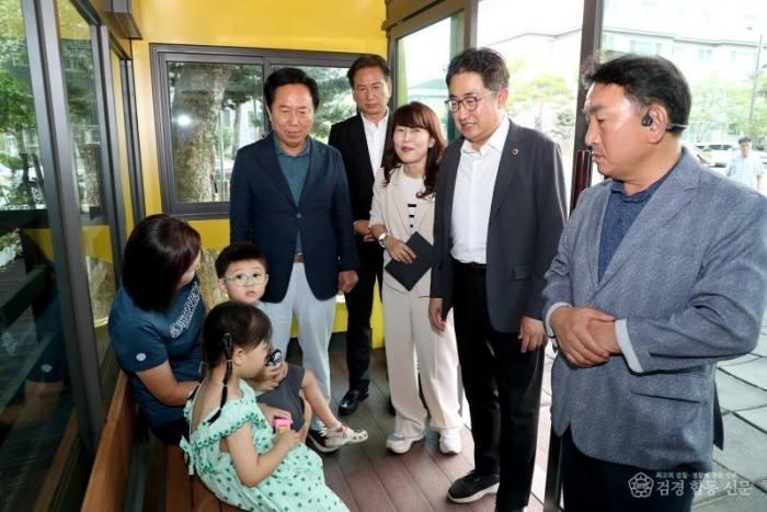 0802 안동시  어린이 안심승강장 ‘안동 1호점’ 개소 (2).jpg