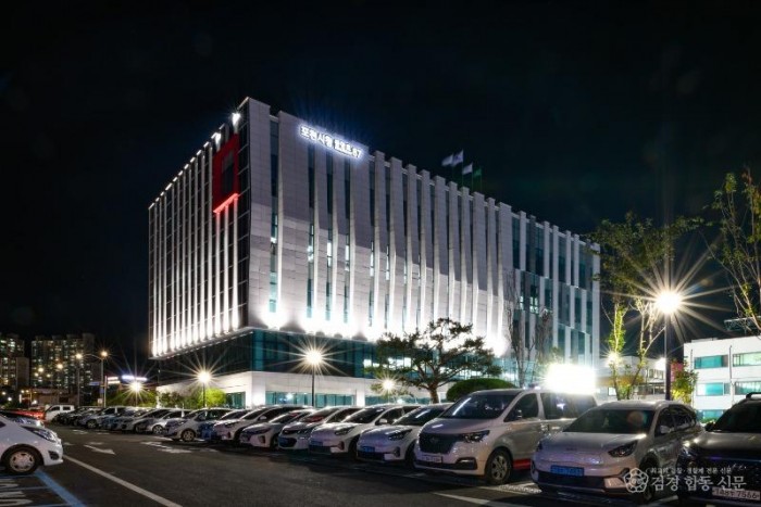 포천시청야경.jpg