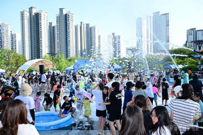 2026 새마을 환경페스타 성황! 초록 물결 가득!-총무새마을과(사진) (1).jpg