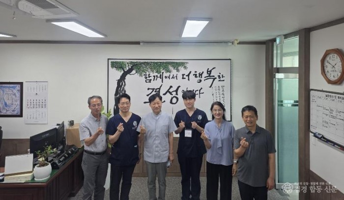 11일(홍성군, 생명경외클럽과 함께 결성면서 무료 진료 펼쳐… 176명 의료봉사단 ‘구슬땀’4)_결성면-봉사단-보건소.jpg