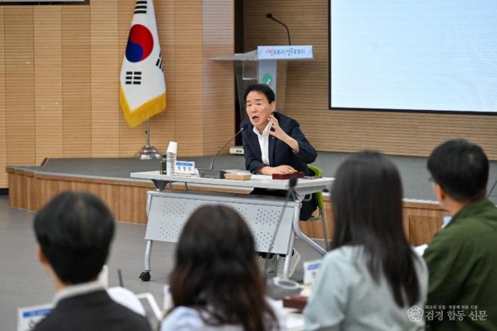 영주-4-2 2026 서울시 지역연계형 창업 지원사업 넥스트로컬 40+ 지역캠프 개최(황병직 영주시장).jpg