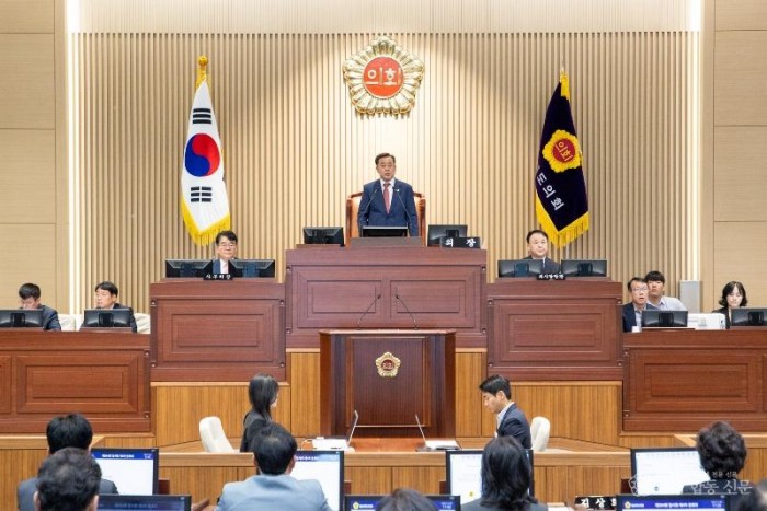 사진_(1).jpg