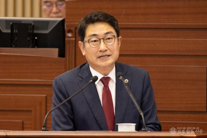 2026.08.31 제365회 임시회 제2차본회의 도정질의 권백신의원님_2.jpg