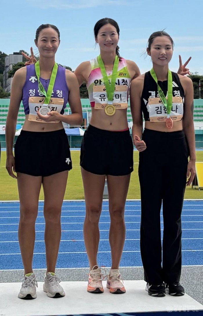 0917 안동시청 육상경기단  전국실업대항육상 여자부 종합 4연패 (3)-유정미.jpg
